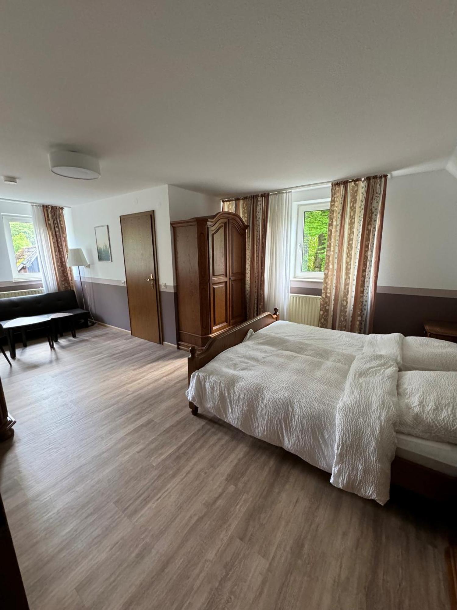 Hotel Zur Muehle Iserlohn Bilik gambar