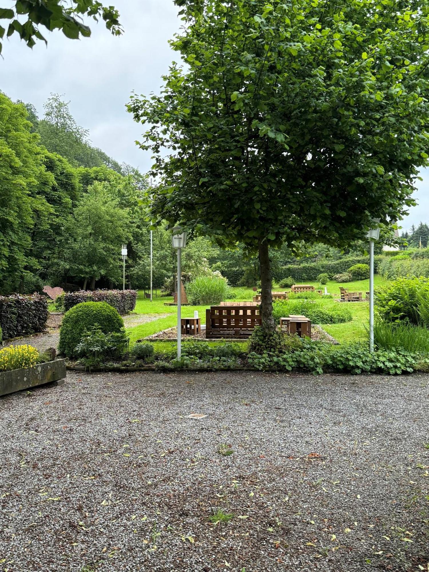 Hotel Zur Muehle Iserlohn Luaran gambar